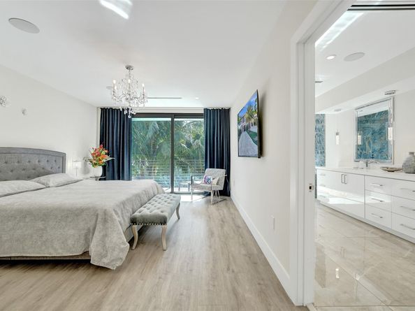 1238 NE 17th Ave 2, Fort Lauderdale FL 33304