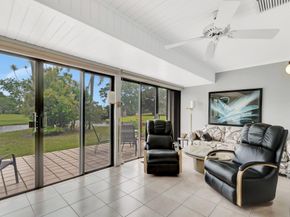 6876 Parisian Way, Lake Worth FL 33467