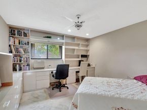 6876 Parisian Way, Lake Worth FL 33467