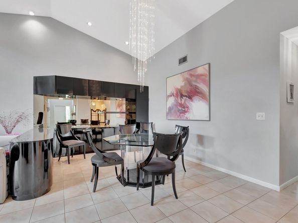 6876 Parisian Way, Lake Worth FL 33467