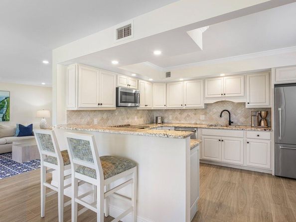 3721 Quail Ridge Drive Bobwhite C, Boynton Beach FL 33436