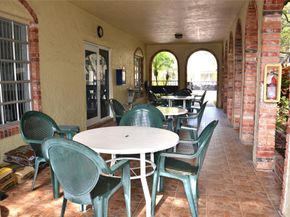 255 N Cypress Rd 342, Pompano Beach FL 33060