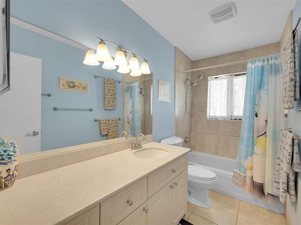 420 SE 5th St, Pompano Beach FL 33060