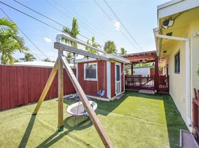420 SE 5th St, Pompano Beach FL 33060