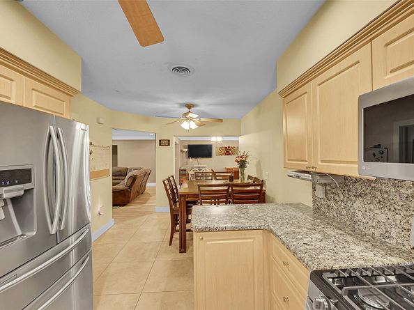 420 SE 5th St, Pompano Beach FL 33060