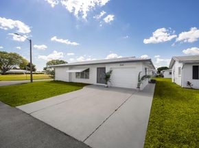 8508 NW 59 Place, Tamarac FL 33321