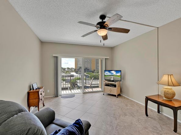 400 N Riverside Dr 404, Pompano Beach FL 33062