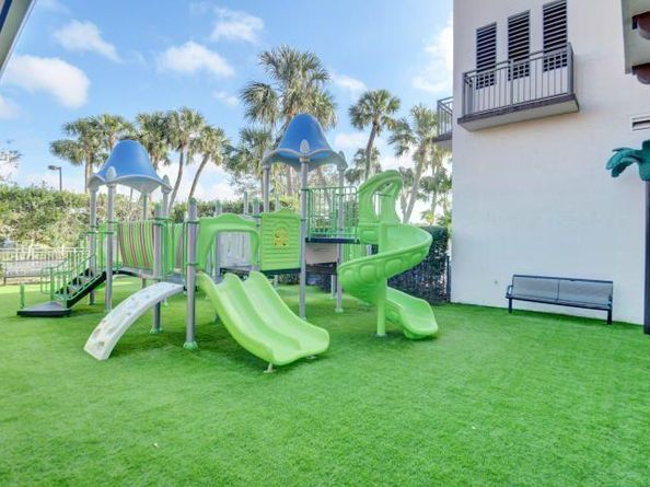 17657 Middlebrook Way, Boca Raton FL 33496