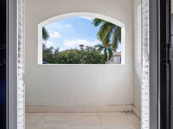 17657 Middlebrook Way, Boca Raton FL 33496