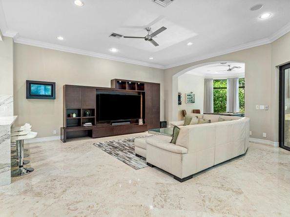 17657 Middlebrook Way, Boca Raton FL 33496