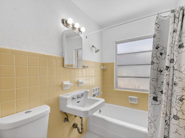 511 S K Street, Lake Worth Beach FL 33460