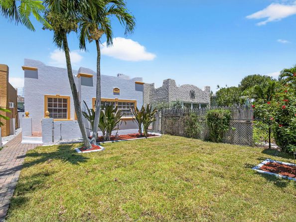 511 S K Street, Lake Worth Beach FL 33460