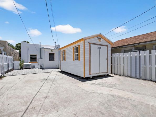 511 S K Street, Lake Worth Beach FL 33460