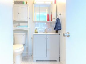10675 W Clairmont Cir 202, Fort Lauderdale FL 33321