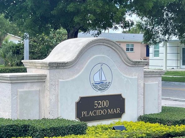 5200 N Flagler Drive 1106, West Palm Beach FL 33407