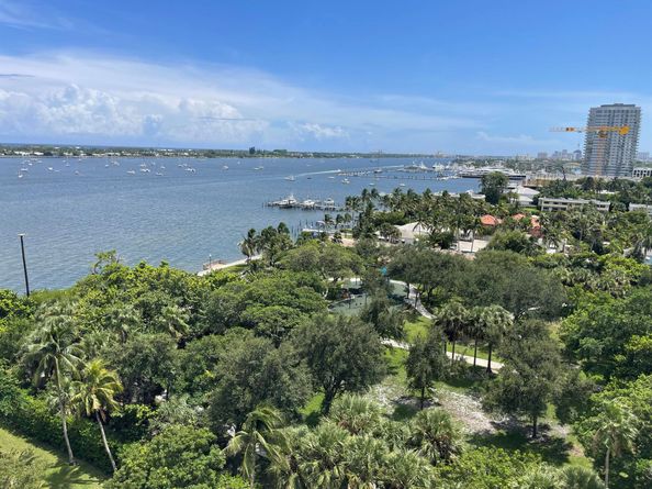 5200 N Flagler Drive 1106, West Palm Beach FL 33407