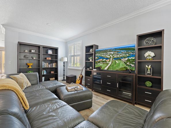 297 Marlberry Circle, Jupiter FL 33458