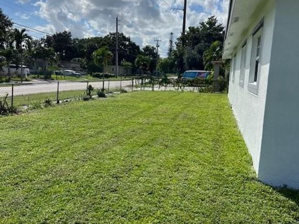 501 NW 15th Way, Fort Lauderdale FL 33311