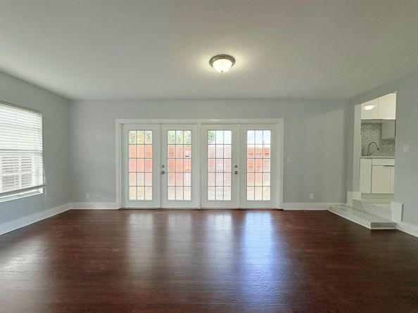 307 4th Street, Lake Park FL 33403
