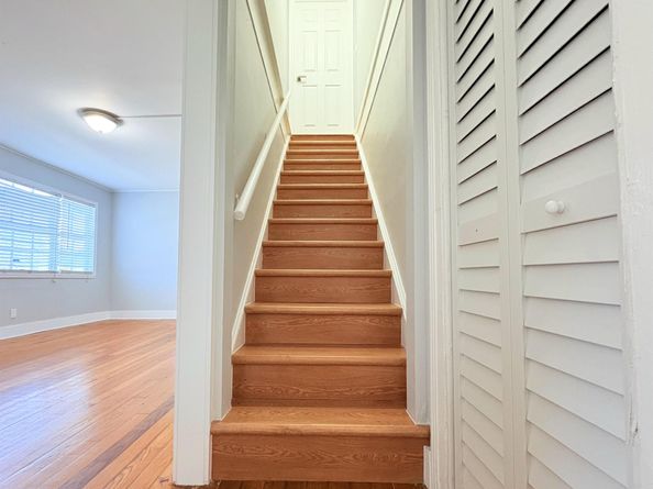 307 4th Street, Lake Park FL 33403