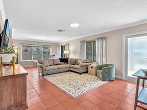 1311 NE 42nd St, Oakland Park FL 33334