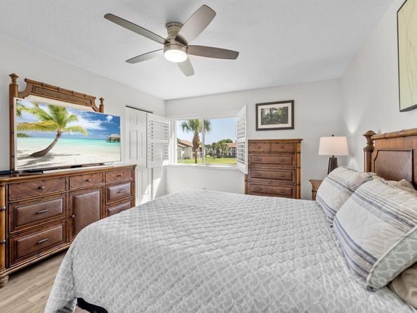 3561 Pine Tree Court A2, Greenacres FL 33463