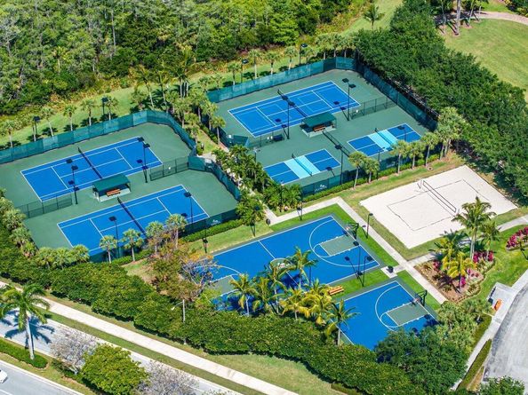 2261 Balsan Way, Wellington FL 33414