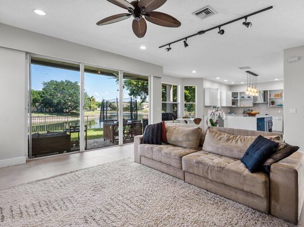 2261 Balsan Way, Wellington FL 33414