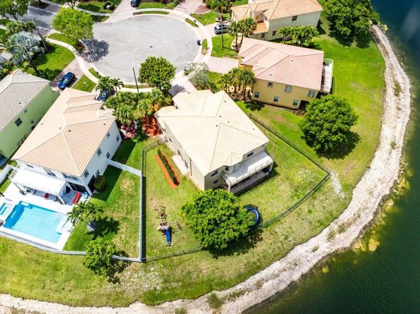 2261 Balsan Way, Wellington FL 33414