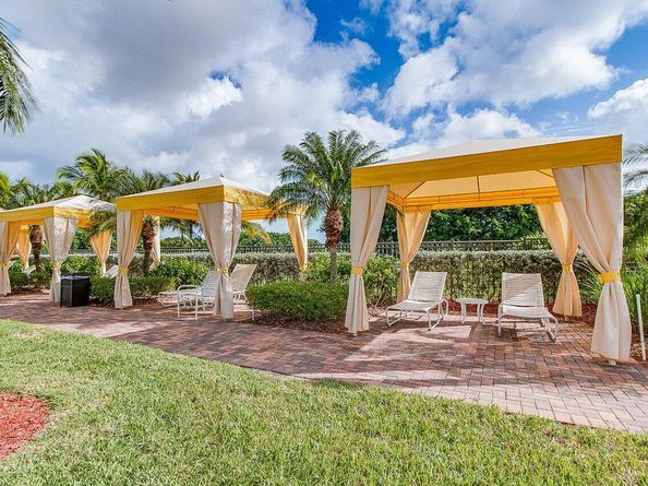 2261 Balsan Way, Wellington FL 33414