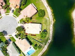 2261 Balsan Way, Wellington FL 33414