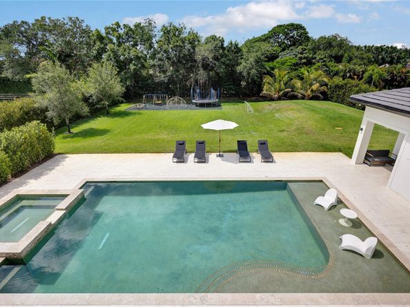13640 Pine Meadow Ct, Davie FL 33325