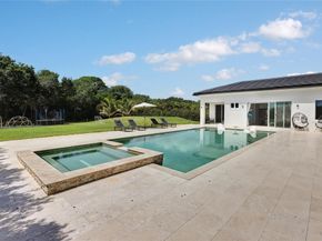 13640 Pine Meadow Ct, Davie FL 33325