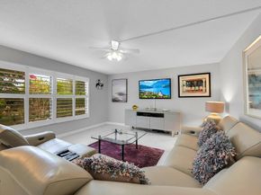 6017 Bayview Dr 6017, Fort Lauderdale FL 33308
