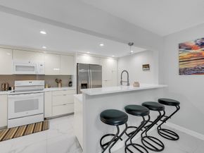 6017 Bayview Dr 6017, Fort Lauderdale FL 33308