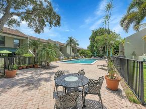 6017 Bayview Dr 6017, Fort Lauderdale FL 33308