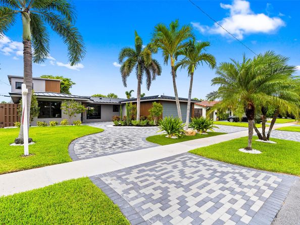 2108 NE 63rd St, Fort Lauderdale FL 33308