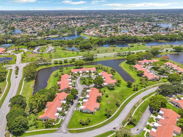 5830 Parkwalk Circle W, Boynton Beach FL 33472