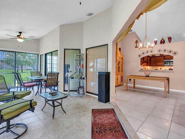 5830 Parkwalk Circle W, Boynton Beach FL 33472