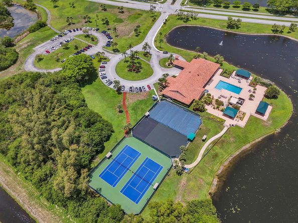 5830 Parkwalk Circle W, Boynton Beach FL 33472