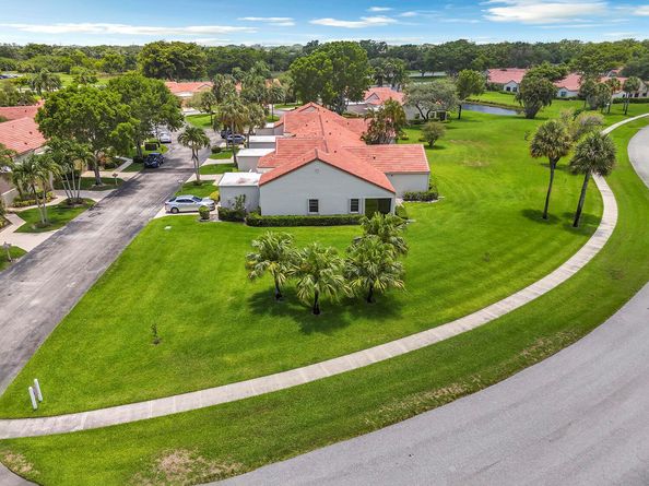 5830 Parkwalk Circle W, Boynton Beach FL 33472