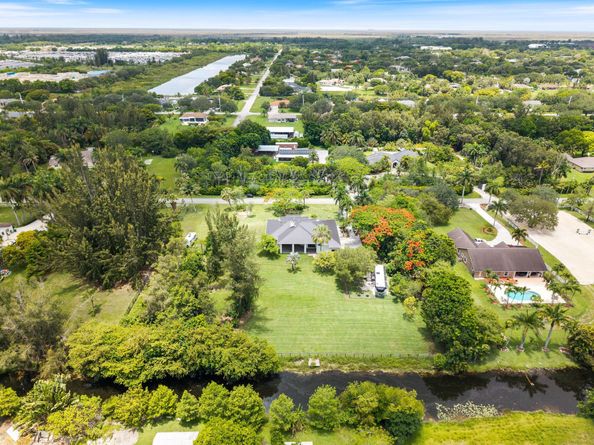 5350 SW 198th Ter, Southwest Ranches FL 33332