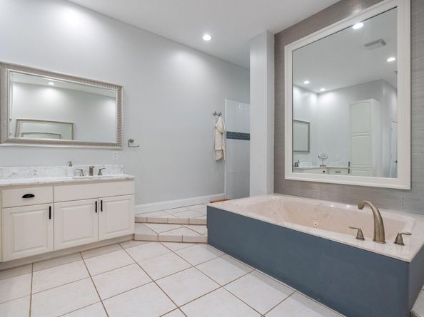 5350 SW 198th Ter, Southwest Ranches FL 33332