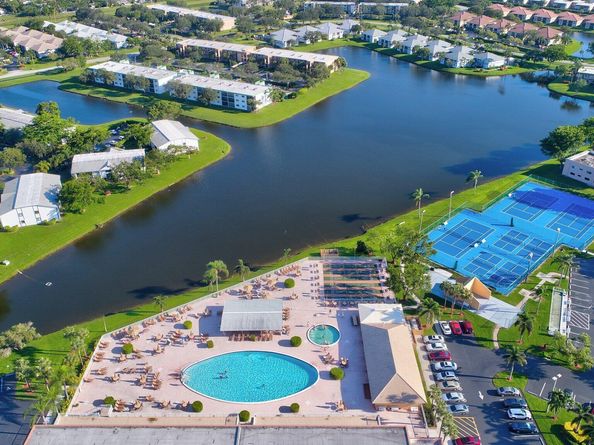 15251 Lakes Of Delray Boulevard 346, Delray Beach FL 33484