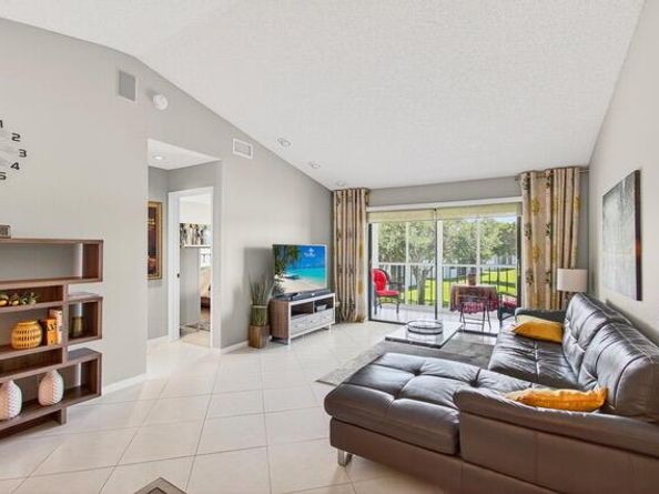 15251 Lakes Of Delray Boulevard 346, Delray Beach FL 33484