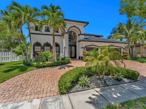 1202 NW 141st Ave, Pembroke Pines FL 33028