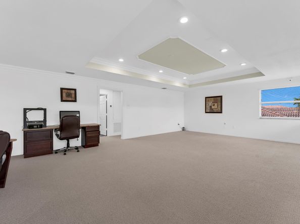 1202 NW 141st Ave, Pembroke Pines FL 33028