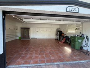 1202 NW 141st Ave, Pembroke Pines FL 33028