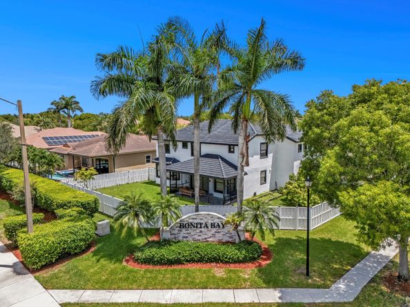 1202 NW 141st Ave, Pembroke Pines FL 33028