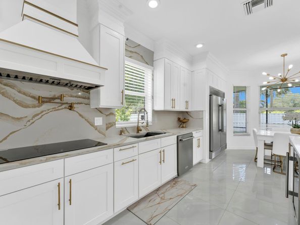 1202 NW 141st Ave, Pembroke Pines FL 33028